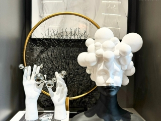  Decor Cô Gái Tóc Mây: Sự Tinh Tế Trong Nghệ Thuật Trang Trí