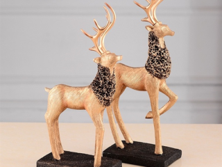 Tượng hươu vàng decor là một trong những loại tượng được ưa chuộng nhất hiện nay