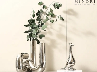 Bình hoa: Sức hút và ý nghĩa trong trang trí không gian