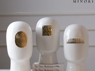 Tượng Tam Diện: Sự Điệu Đà Trang Trí Cho Quà Tặng Tân Gia